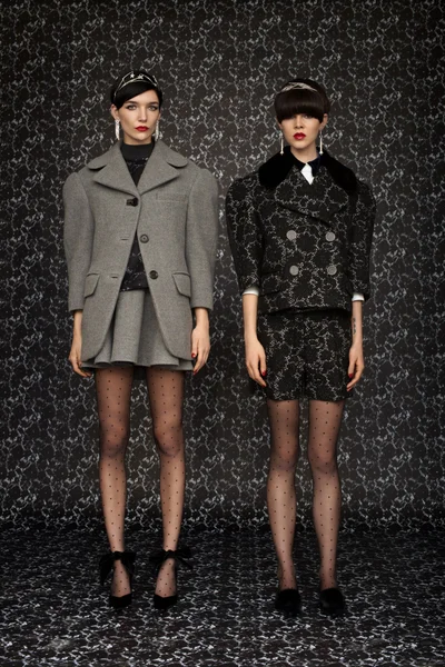 Look 4